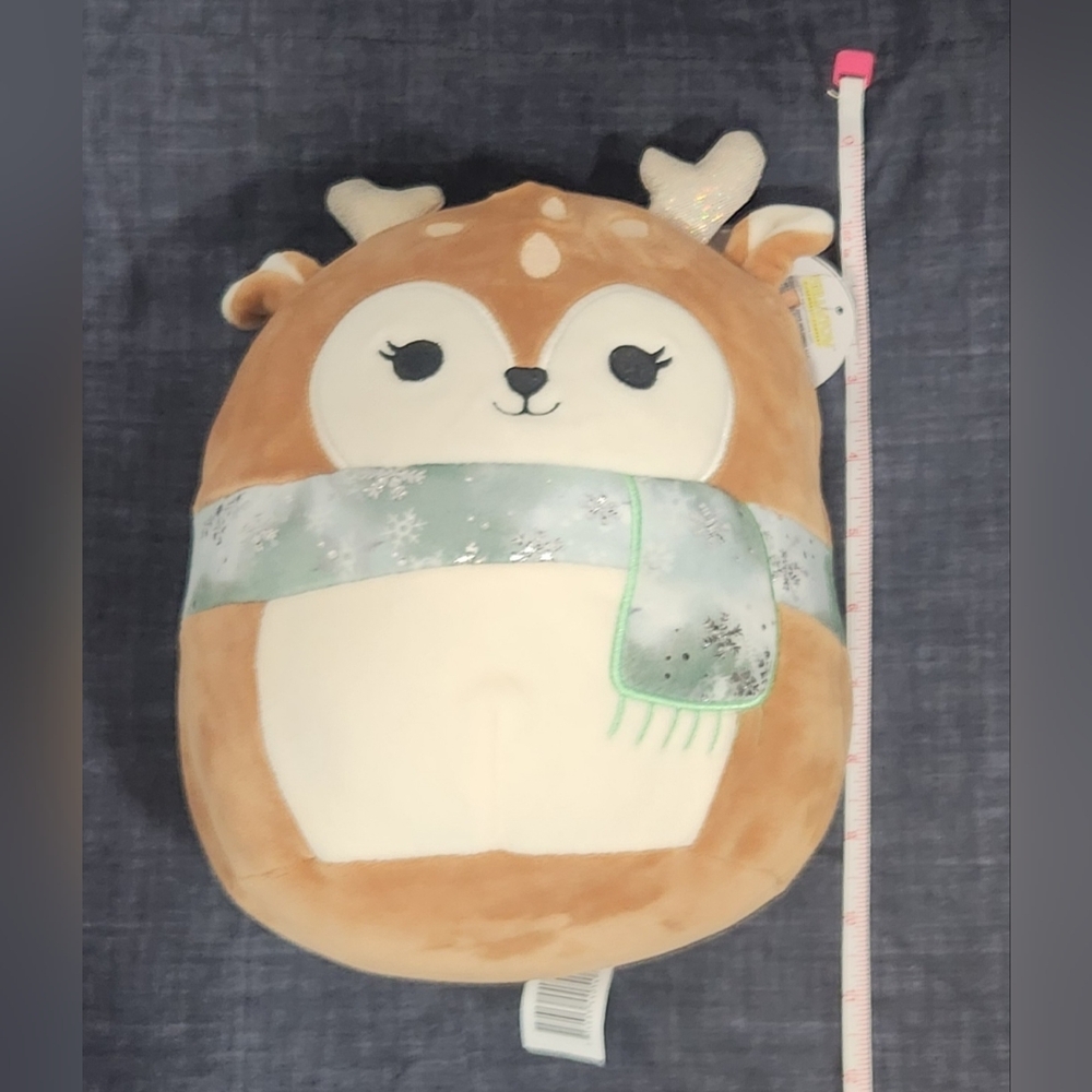Squishmallows Dawn The Fawn 8" - Picture 5 of 6
